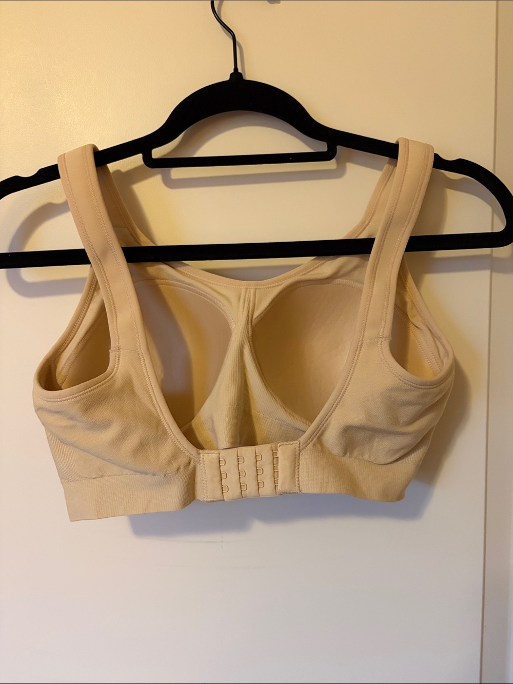 Shapermint essentials Bra in Beige - Picture 2 of 6
